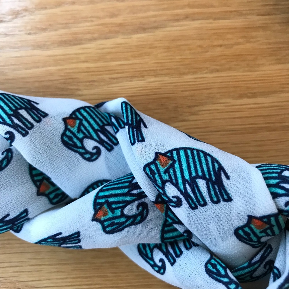 Two headbands: elephant and geometric prints - Picture 2 of 3